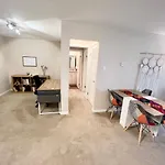 Luxury Marina Unit 2 Bedrooms 2 Bathrooms